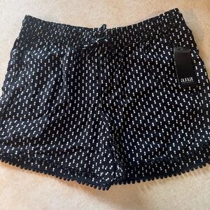 NWT a.n.a Black & White Shorts with pockets